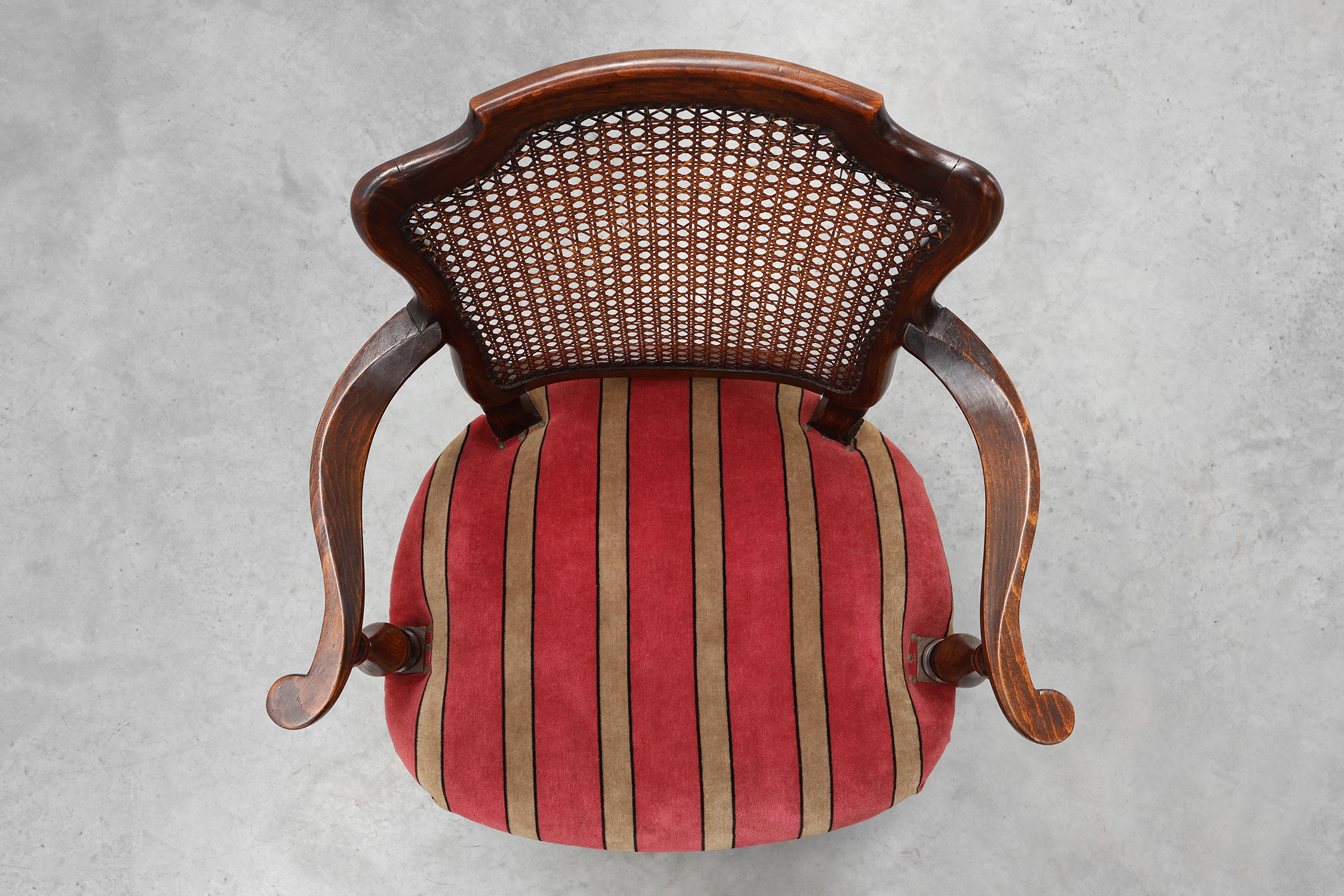 Louis XV‑Style Oak and Cane Armchair, France, circa 1890thumbnail